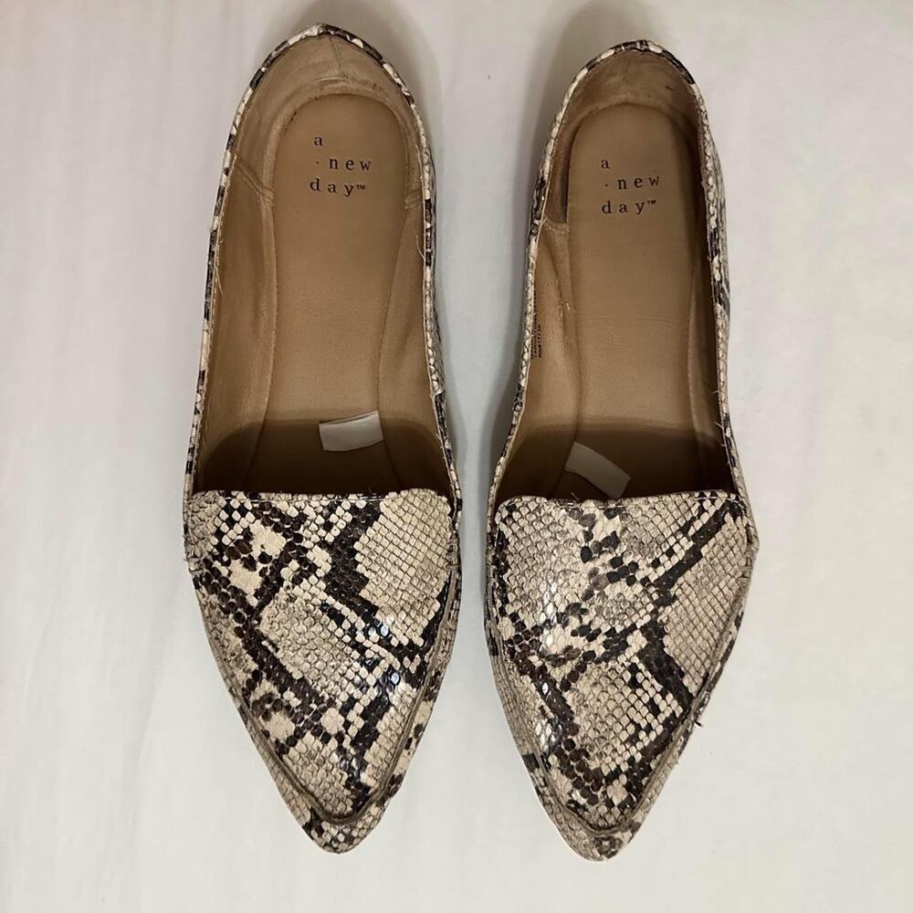A NEW DAY cream and black snakeskin print flats